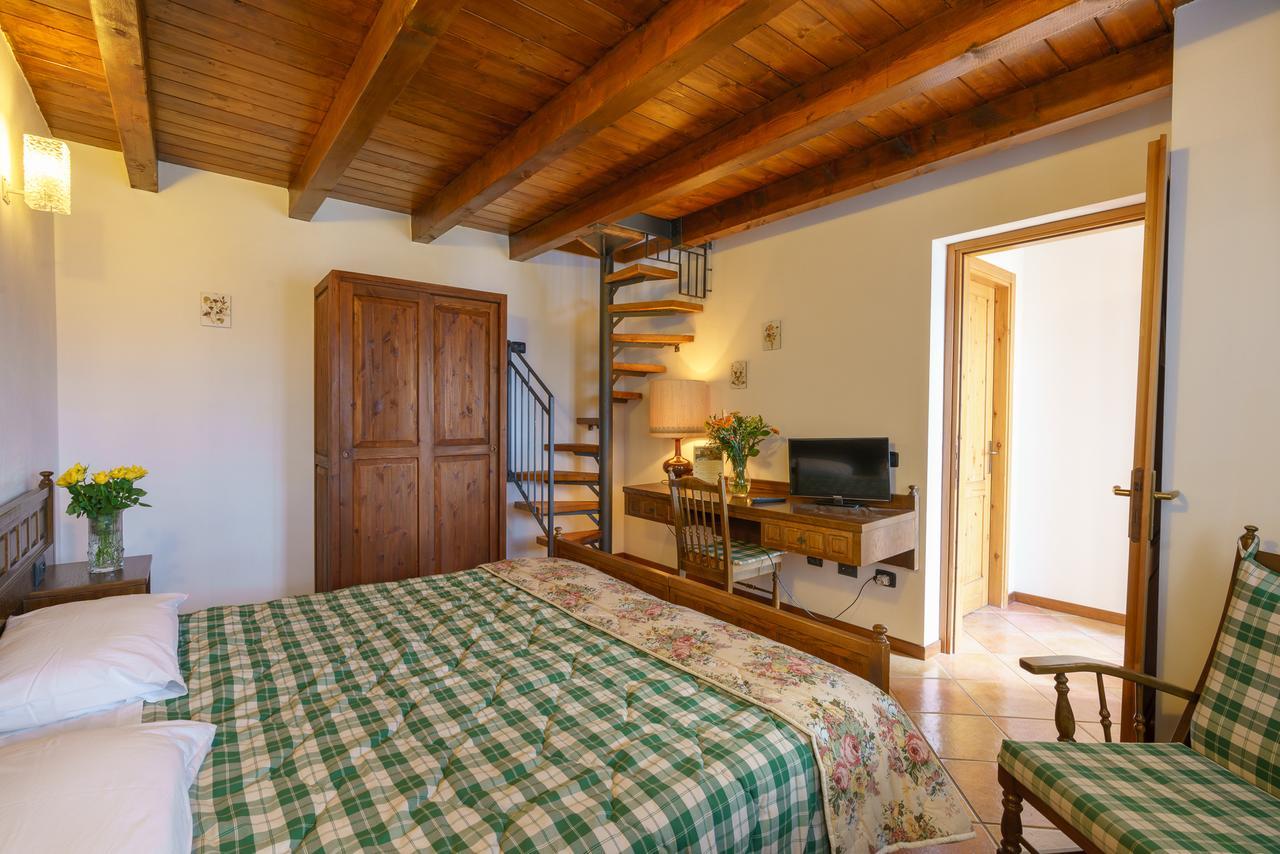 Agriturismo Giacomino Джера-Ларио Экстерьер фото